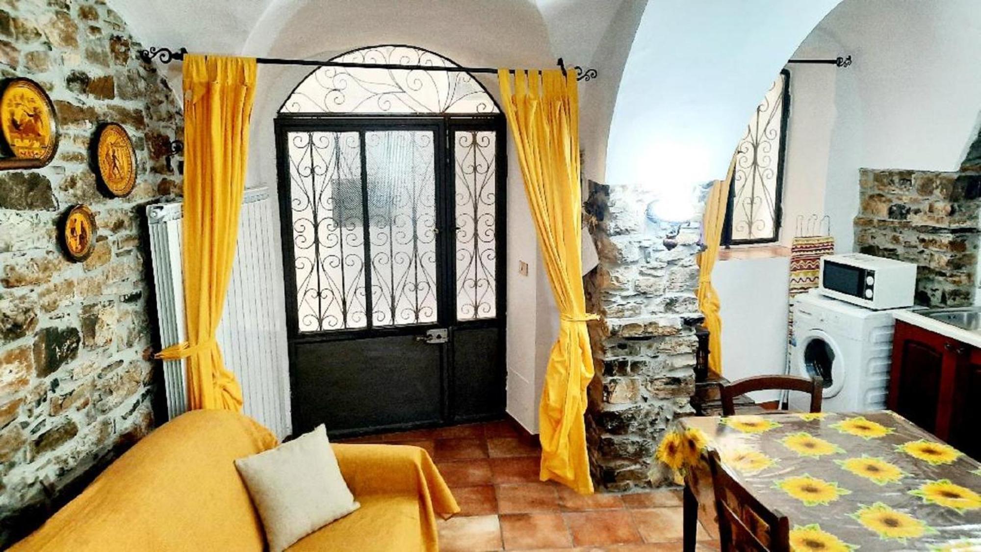 "Sapore Di Liguria" In Antico Borgo Terzorio Bagian luar foto